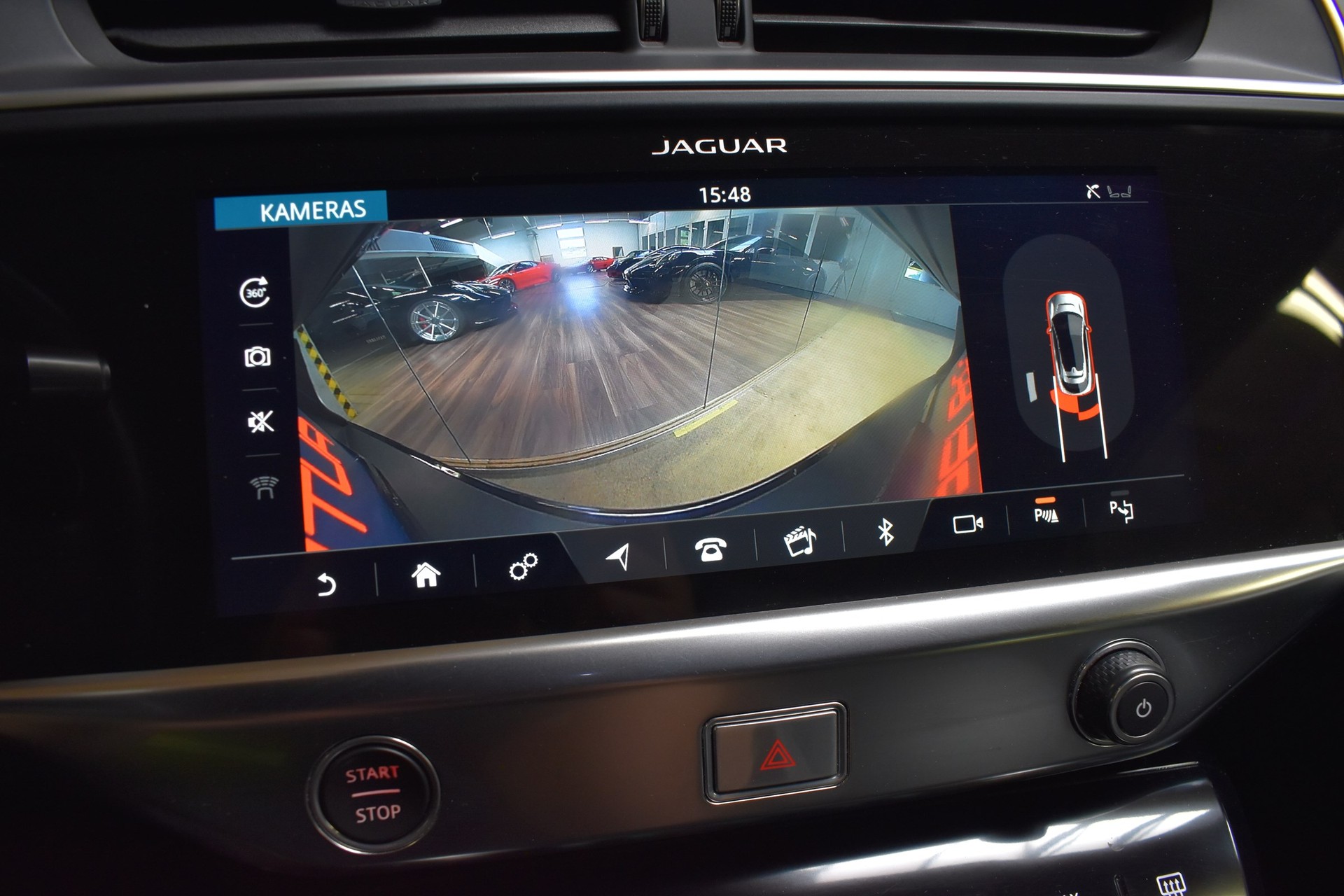 JAGUAR I-Pace EV400 SE AWD-image-25