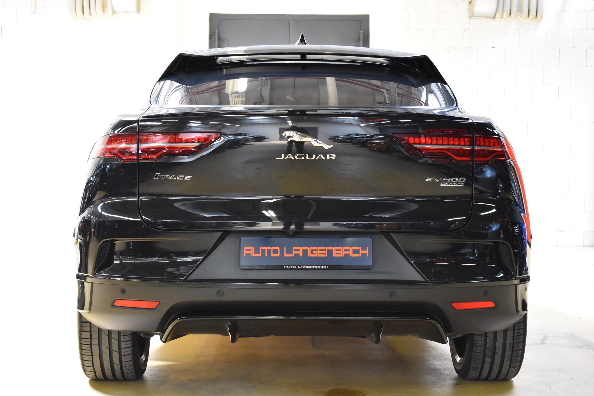 JAGUAR I-Pace EV400 SE AWD-image-6