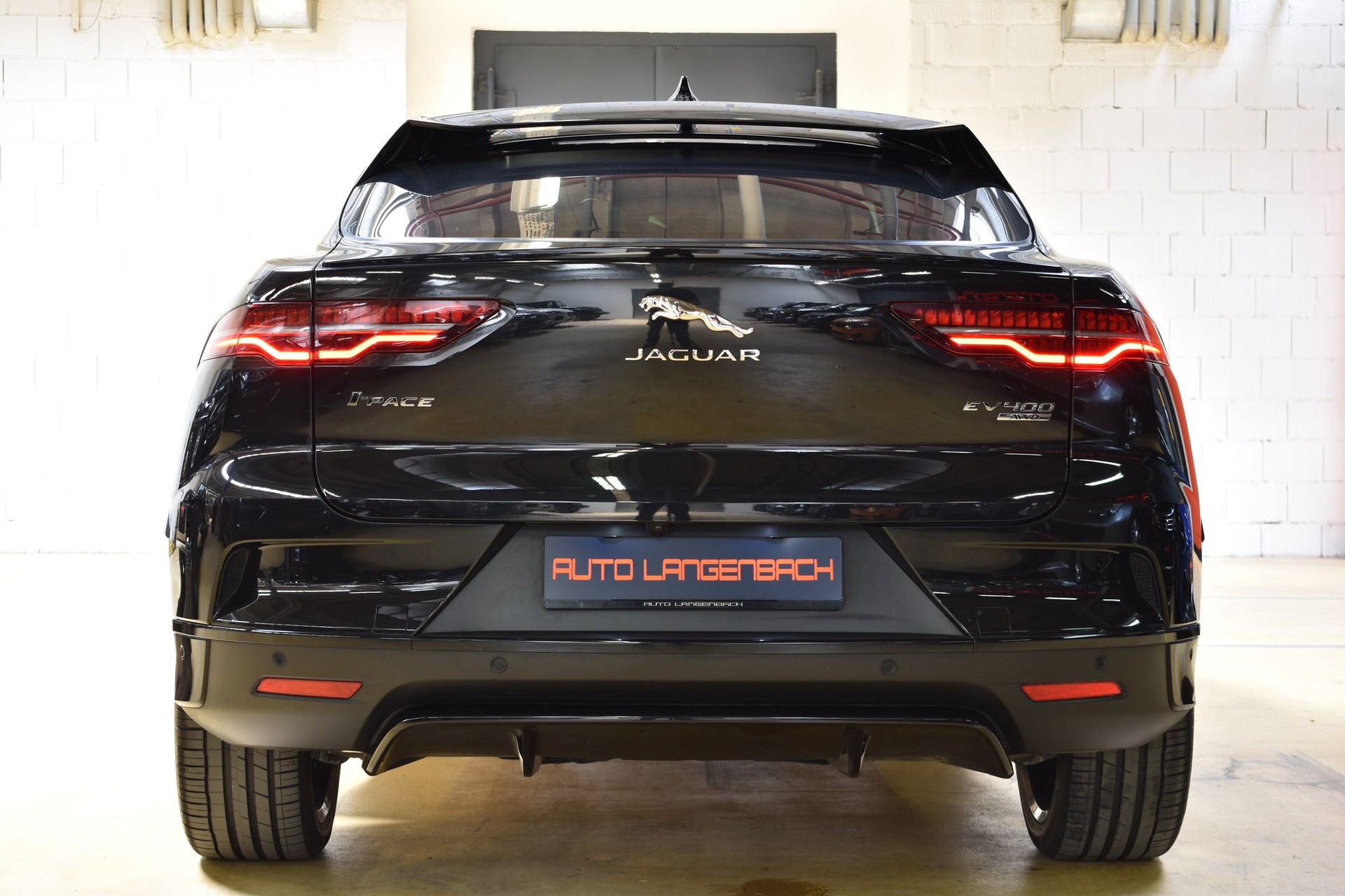 JAGUAR I-Pace EV400 SE AWD-image-7