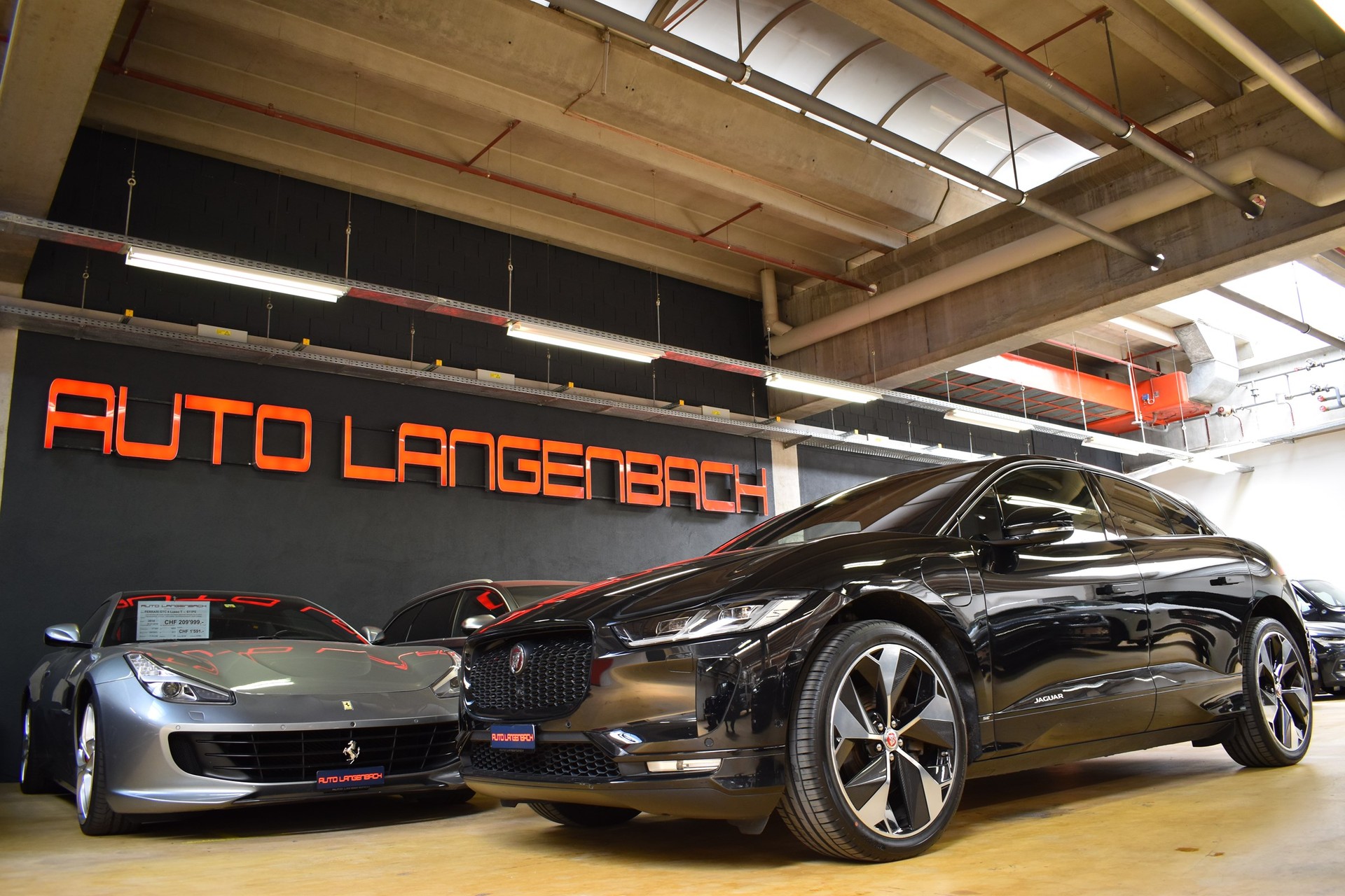 JAGUAR I-Pace EV400 SE AWD-image-9