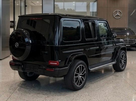MERCEDES-BENZ G 400 d AMG Line 9G-Tronic-image-1