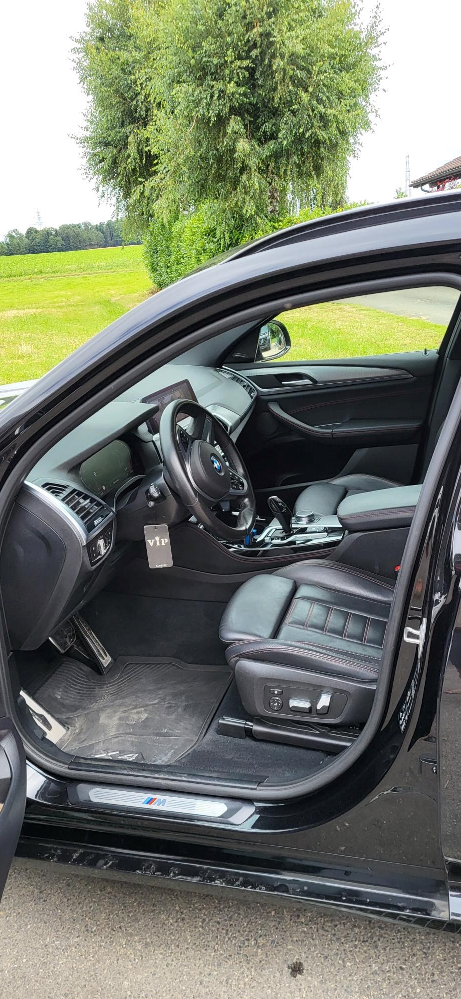 BMW X4 xDrive 20i M Sport X Steptronic-image-3