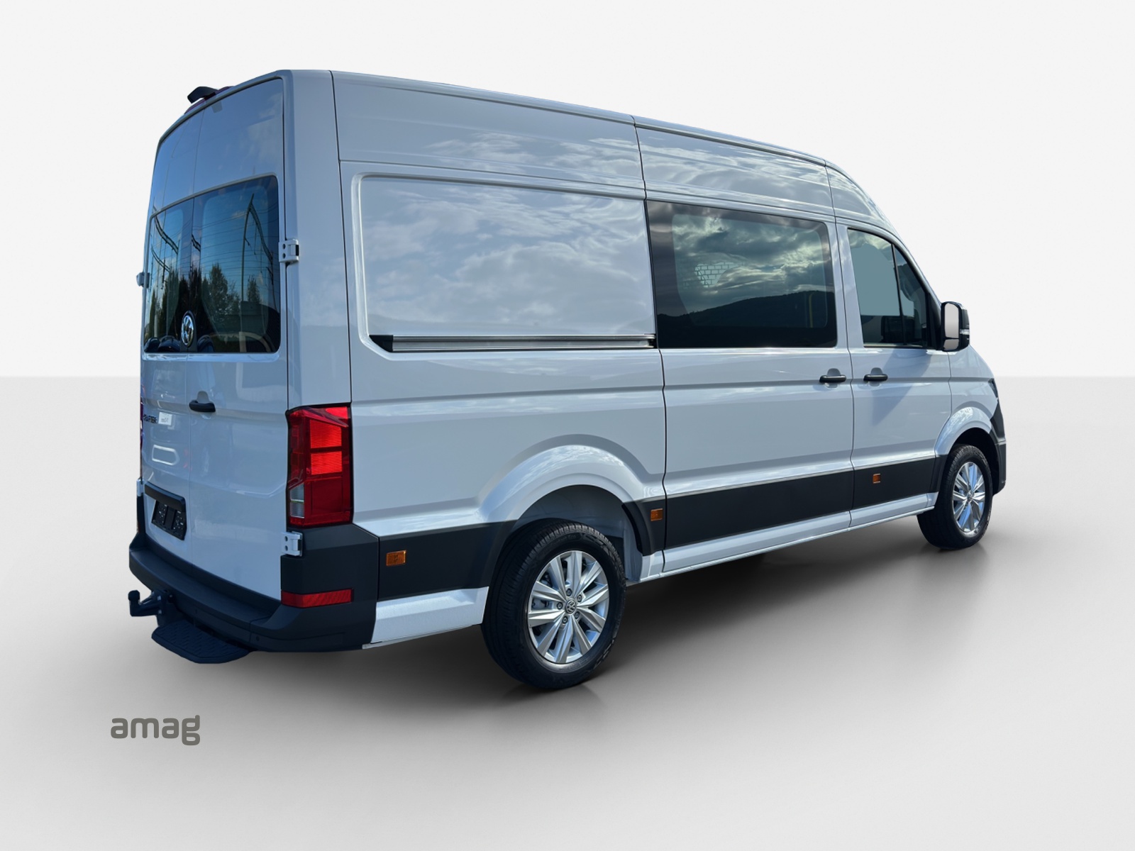 VW Crafter 35 2.0 BiTDI Entry L3 A-image-4