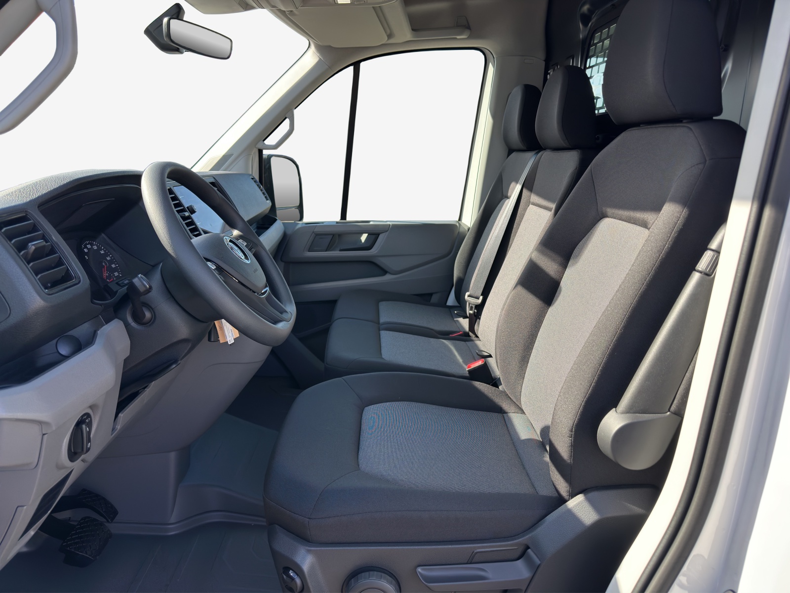 VW Crafter 35 2.0 BiTDI Entry L3 A-image-7