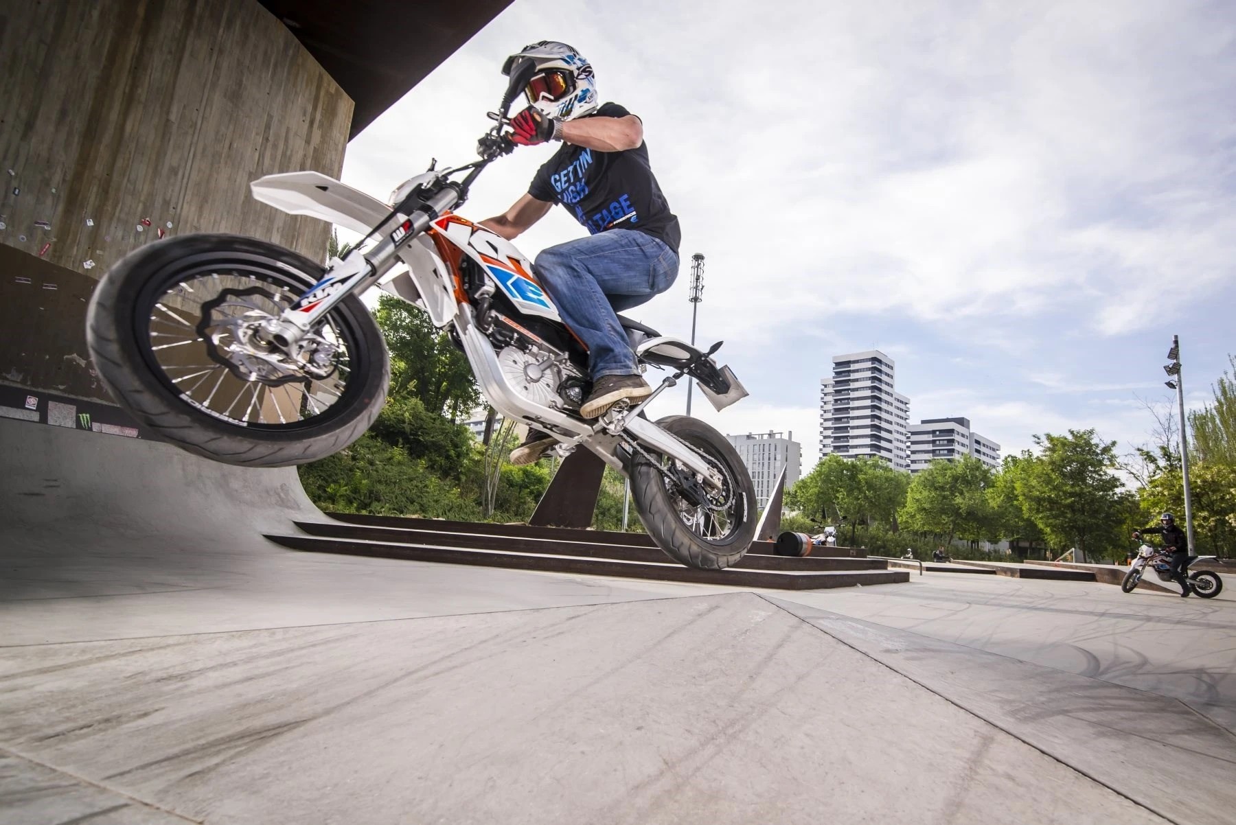 KTM Freeride E-SM, 75% mehr Leistung!-image-1