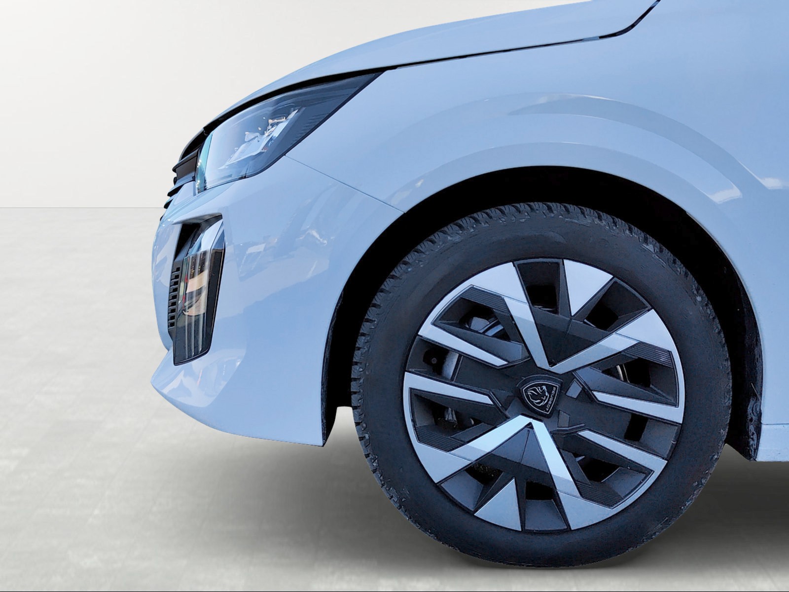 PEUGEOT 208 1.2 MHEV 100 Active-image-2