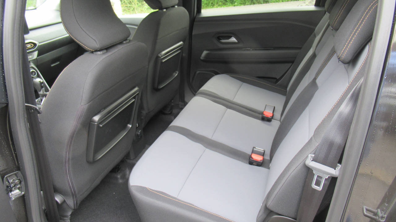 DACIA Jogger 1.6 Hybrid Extreme-image-5