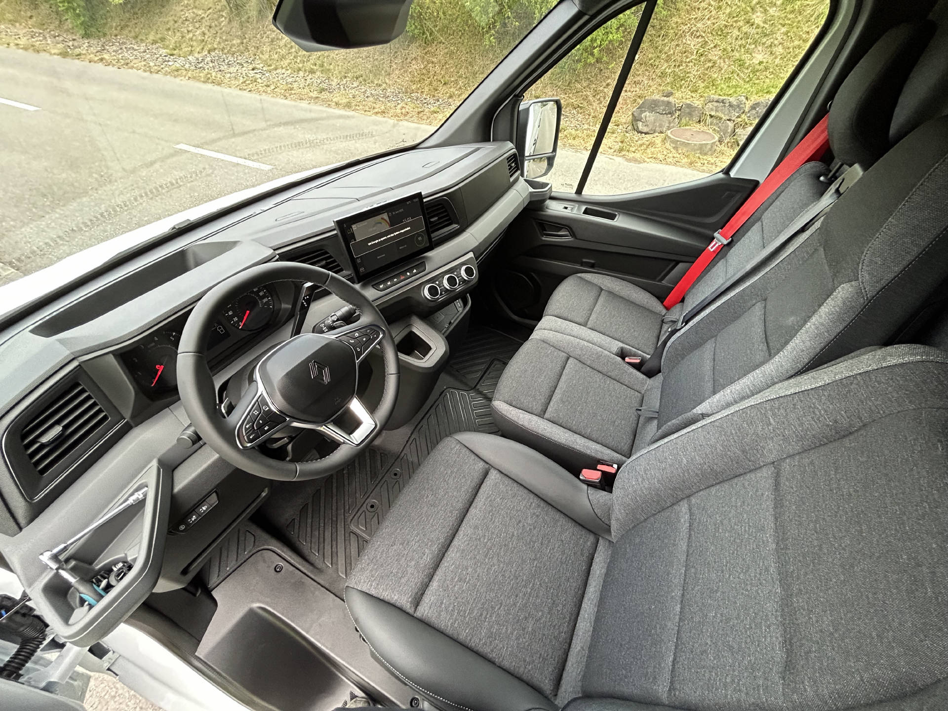 RENAULT Master Kaw. L3H2 150 PS Automat-image-11