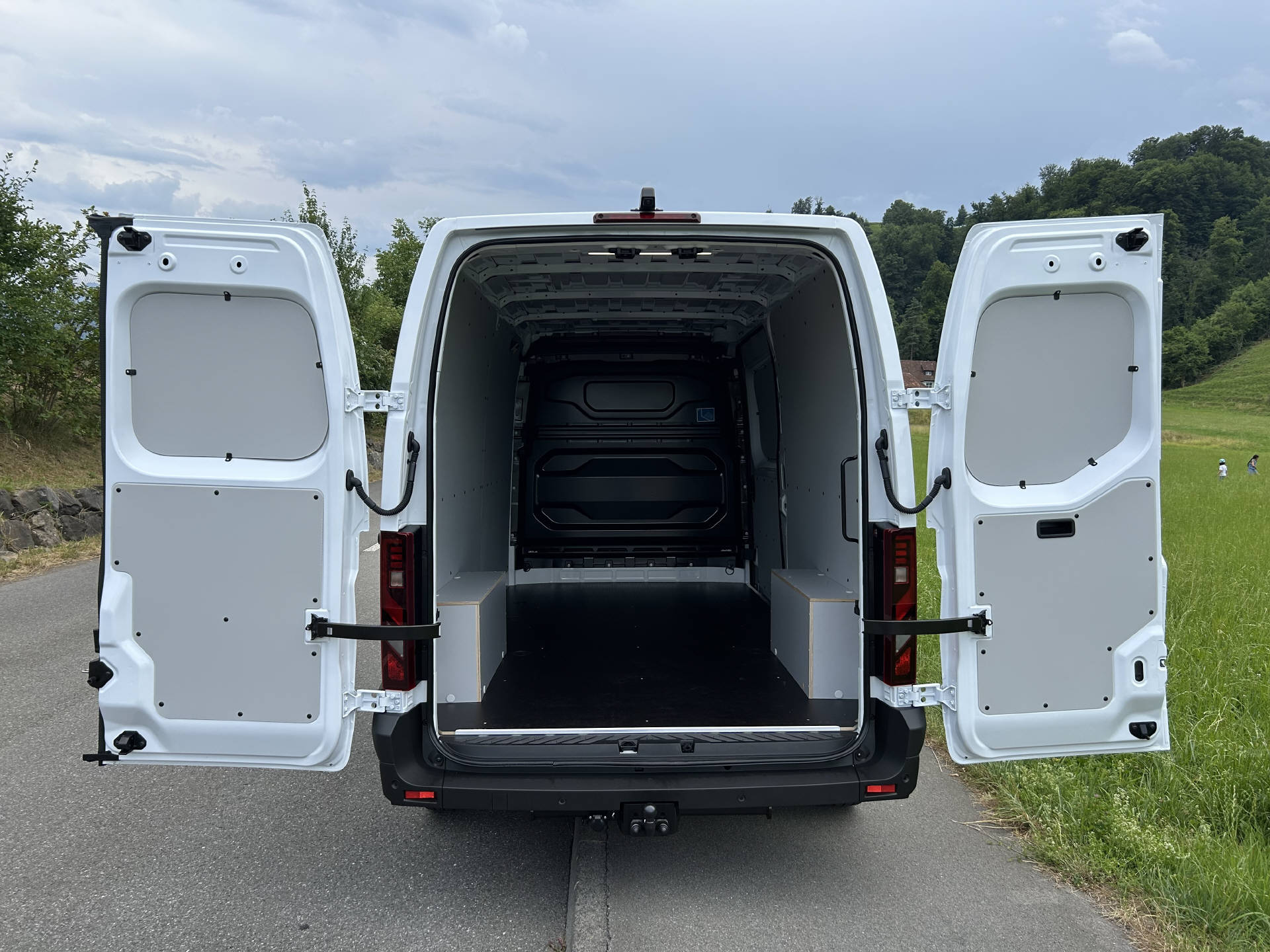 RENAULT Master Kaw. L3H2 150 PS Automat-image-9