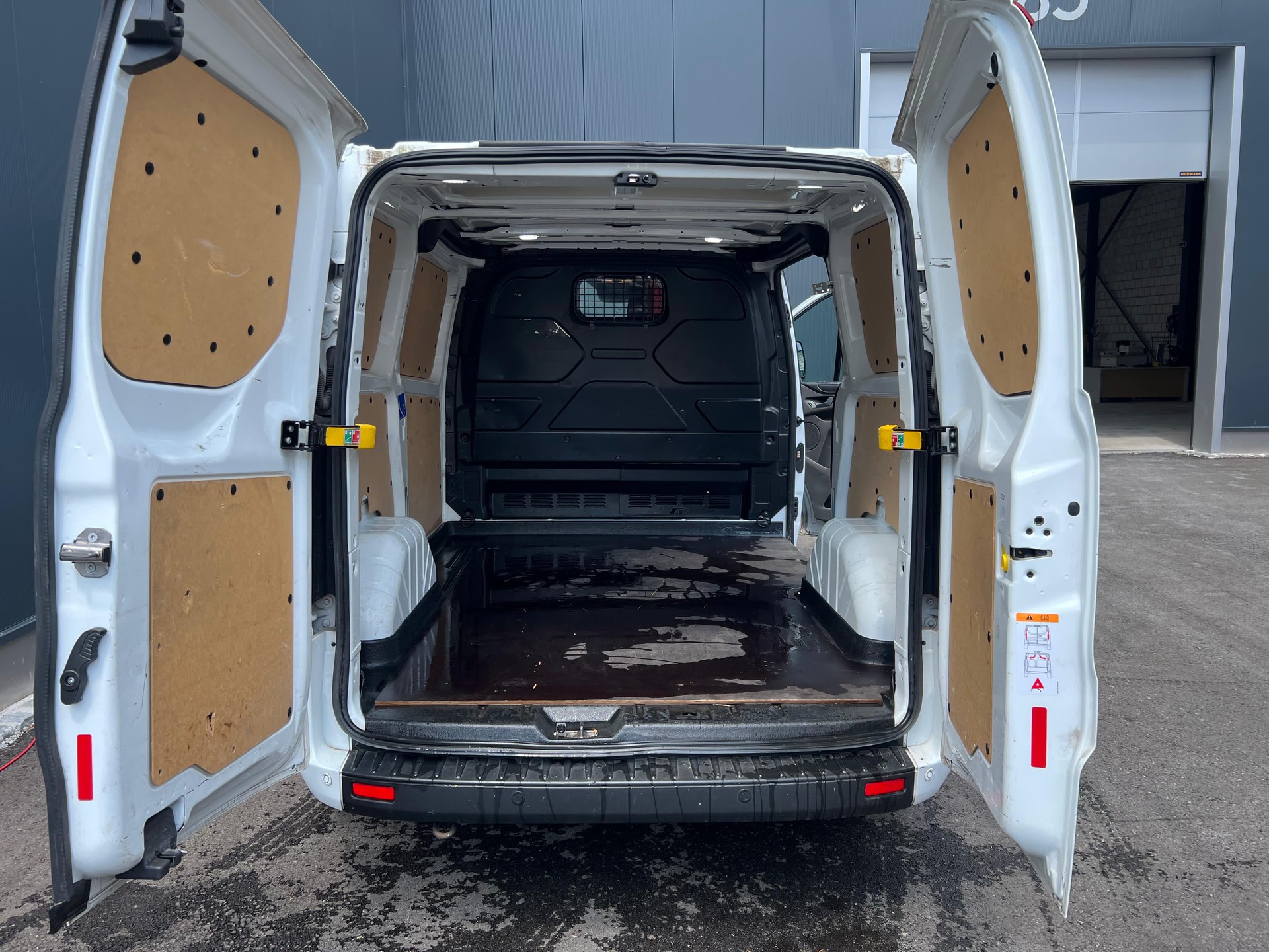 FORD Transit Custom Van 280 L1H1Trend-image-15
