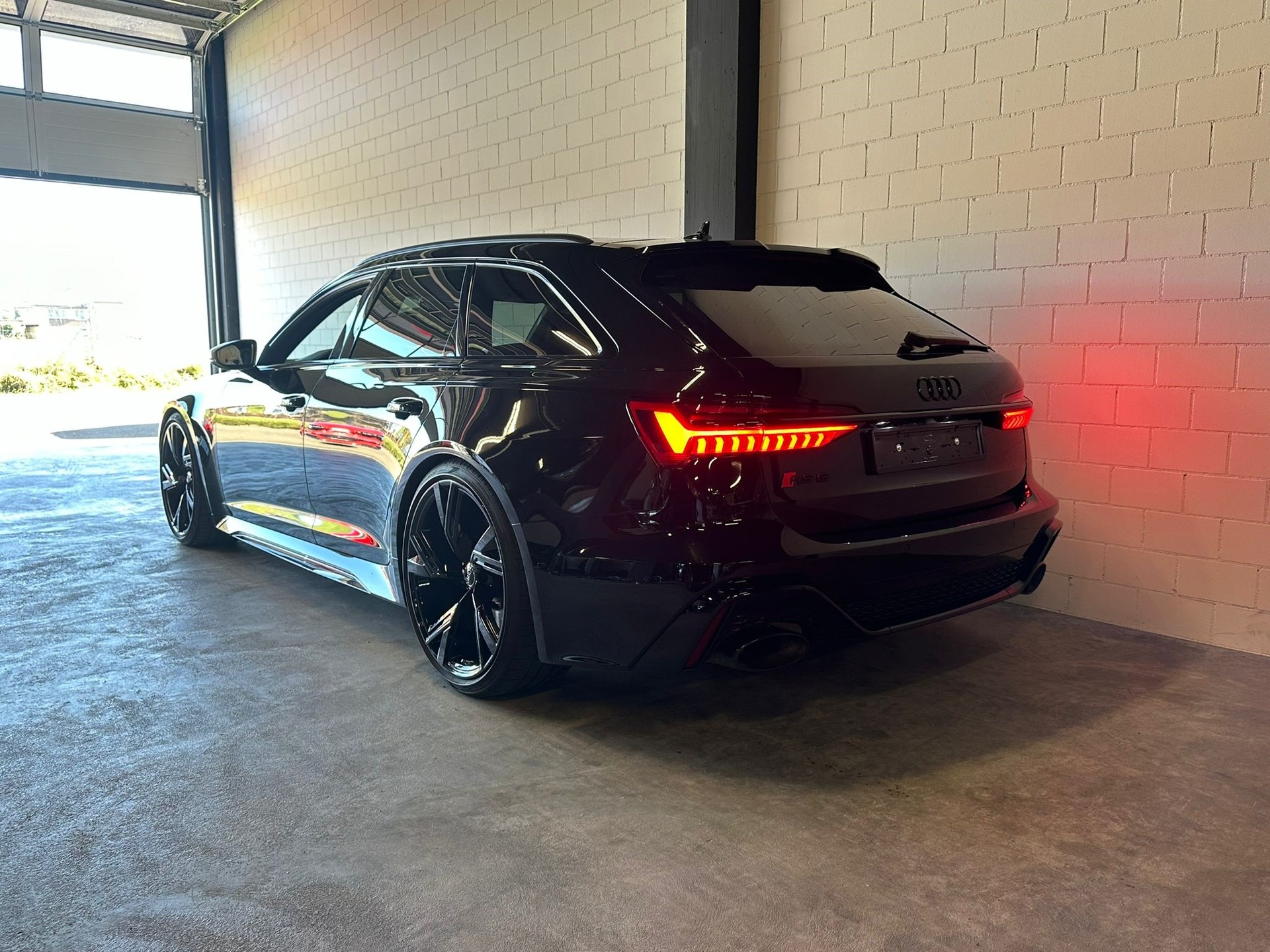 AUDI RS6 Avant 4.0 TFSI V8 quattro PP Performance 730 PS / 950 NM-showroom-element-2