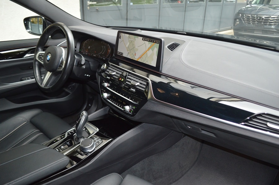 BMW 630d GT xDrive 48V Luxury Line Steptronic-image-8