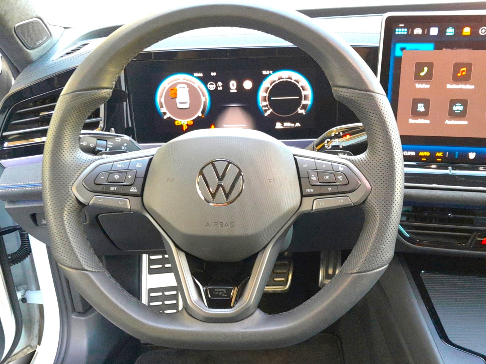 VW Passat Variant 2.0 TDI evo R-Line 4 Motion DSG-image-9