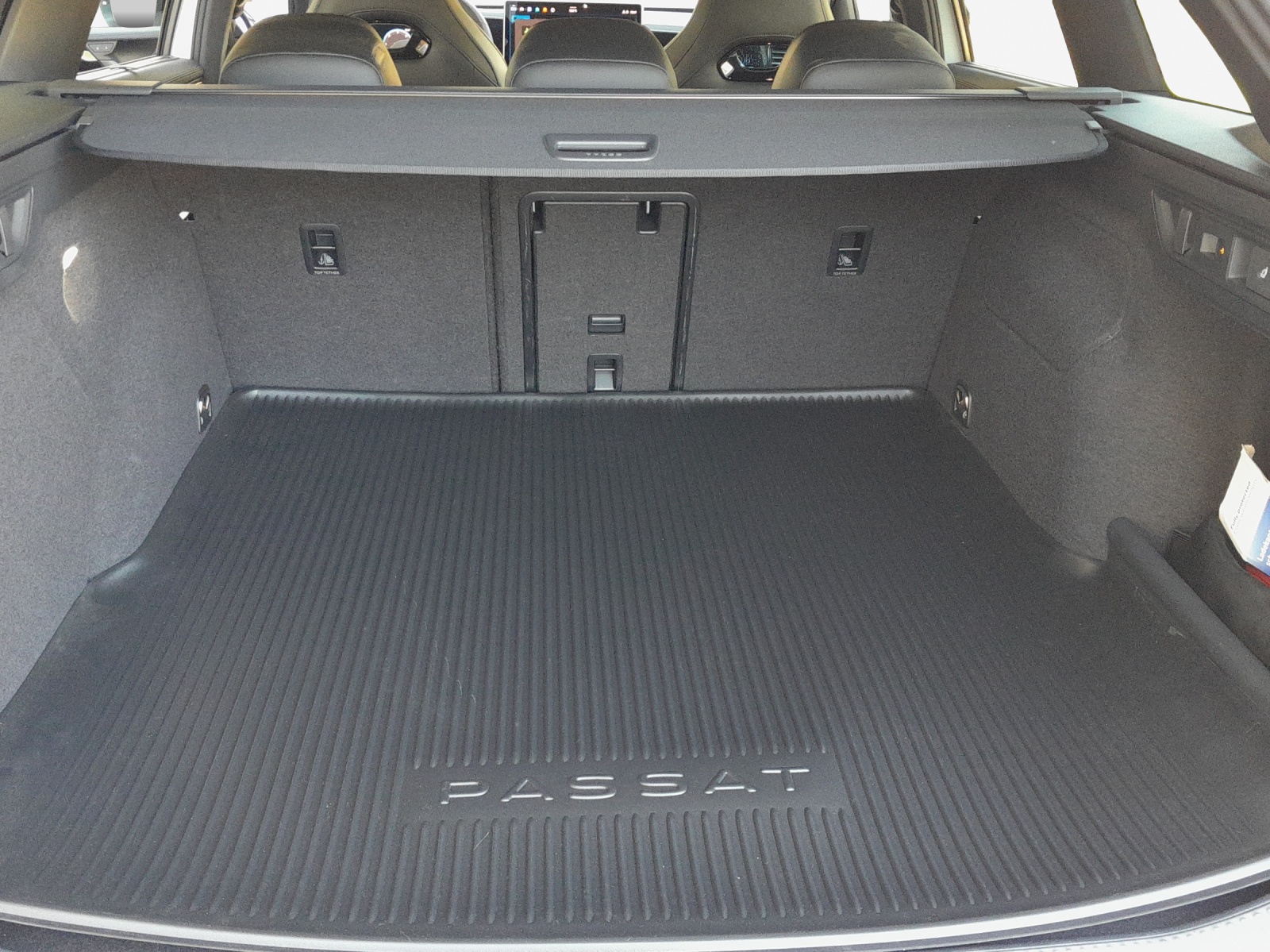 VW Passat Variant 2.0 TDI evo R-Line 4 Motion DSG-image-12