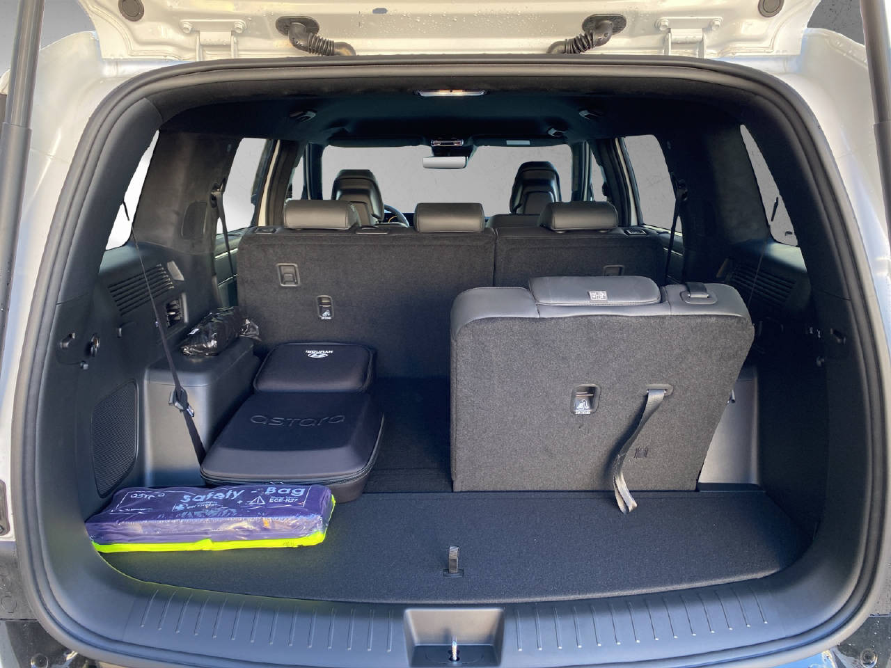 HYUNDAI Santa Fe 1.6 T-GDi PHEV Callig 7P, MY25-image-11