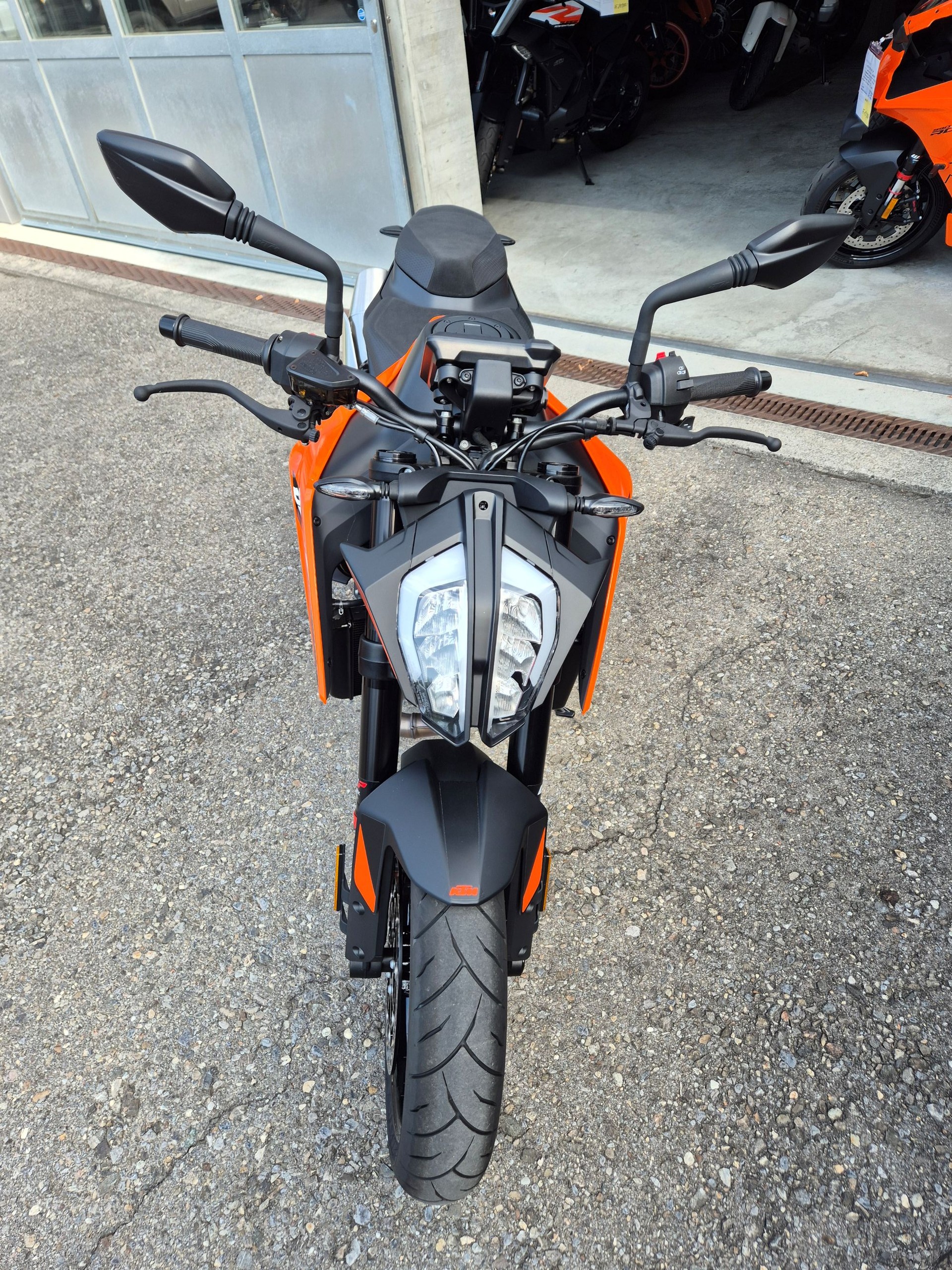 KTM 790 Duke-image-1