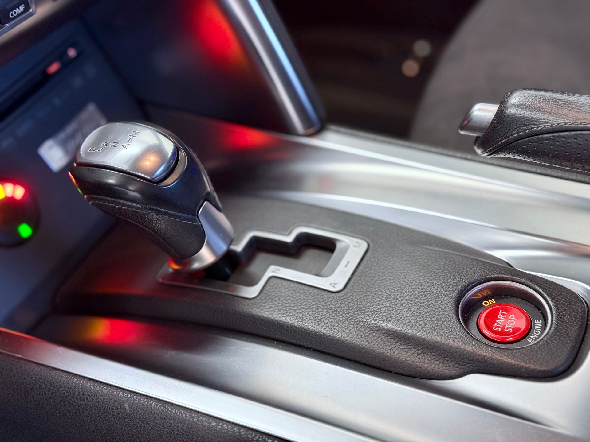 NISSAN GT-R 3.8 V6 Biturbo ALL Black Edition-image-14