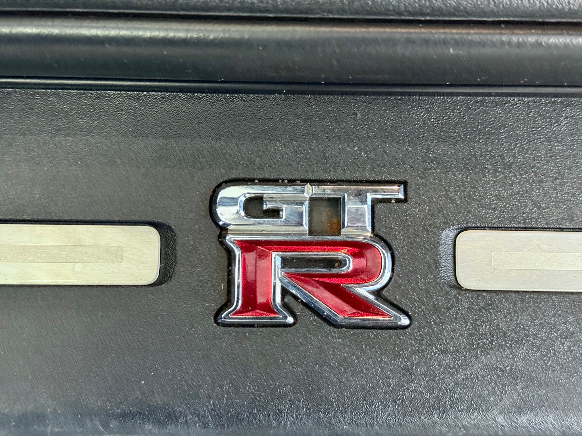 NISSAN GT-R 3.8 V6 Biturbo ALL Black Edition-image-24