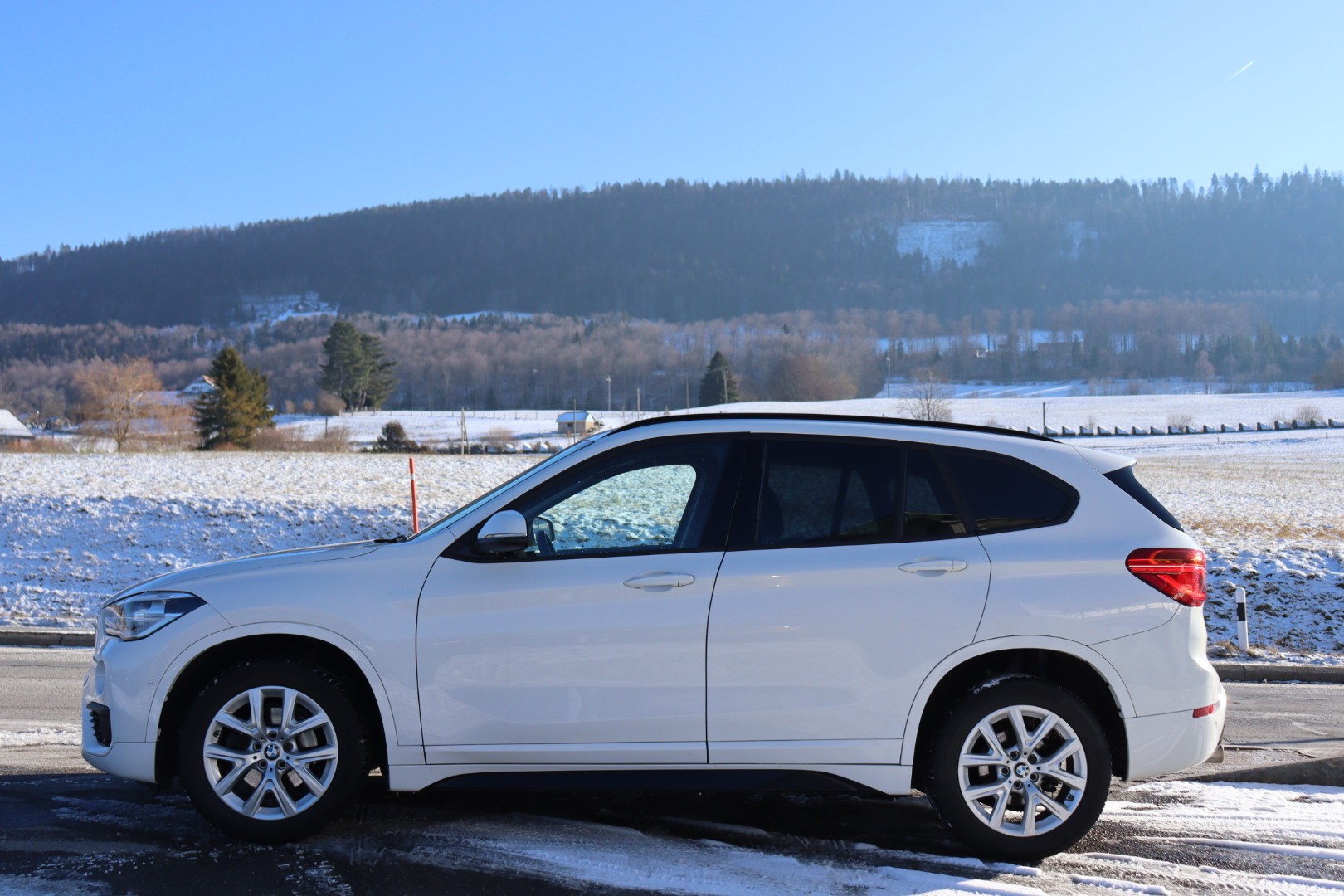 BMW X1 xDrive 18d M Sport-image-4