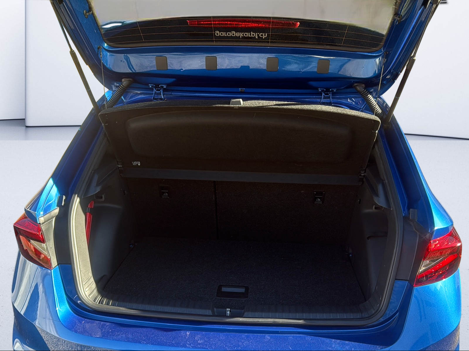 SKODA Fabia 1.5 TSI Monte Carlo DSG-image-8