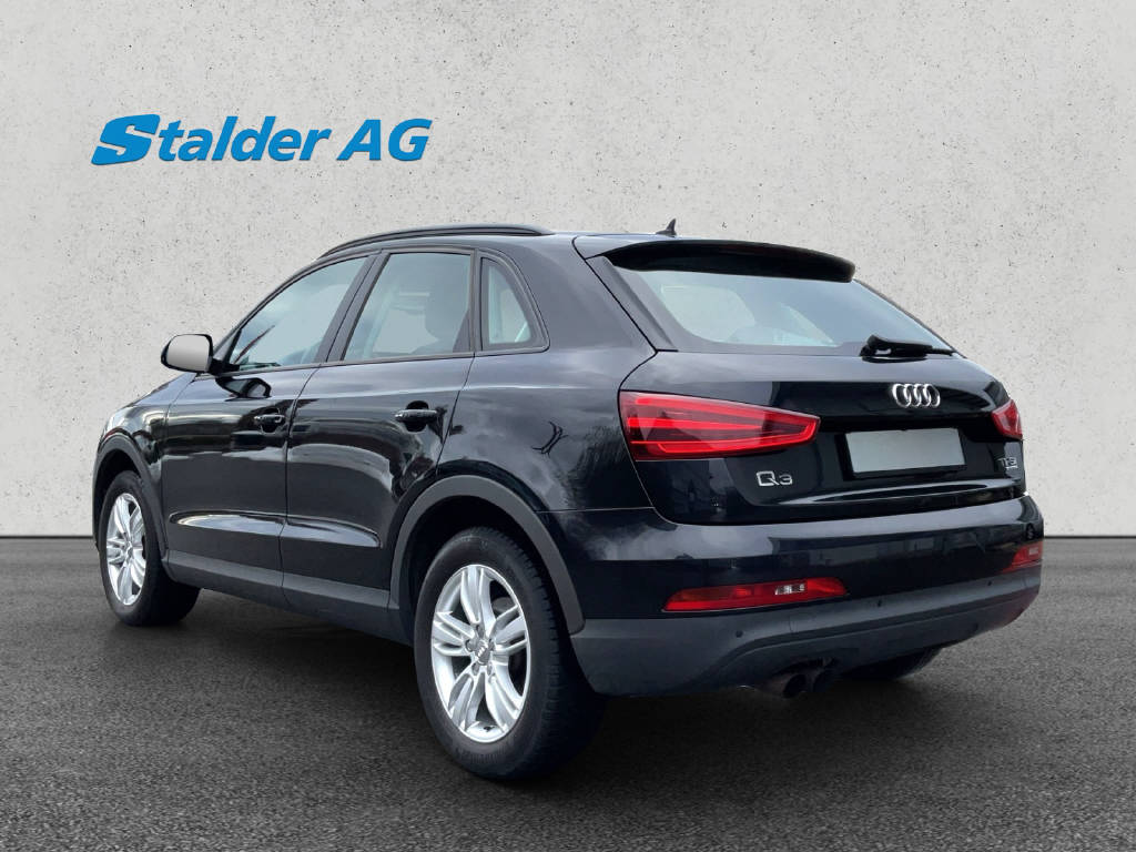 AUDI Q3 2.0 TFSI quattro S-Tronic-image-3