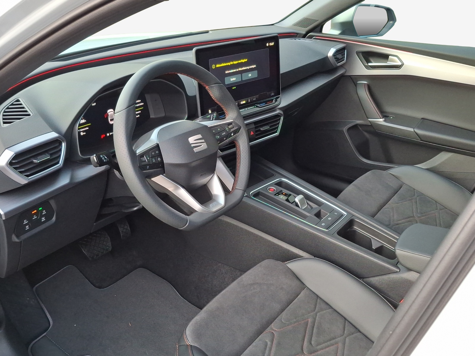 SEAT Leon 1.5 eHybrid pHEV DSG FR-image-7