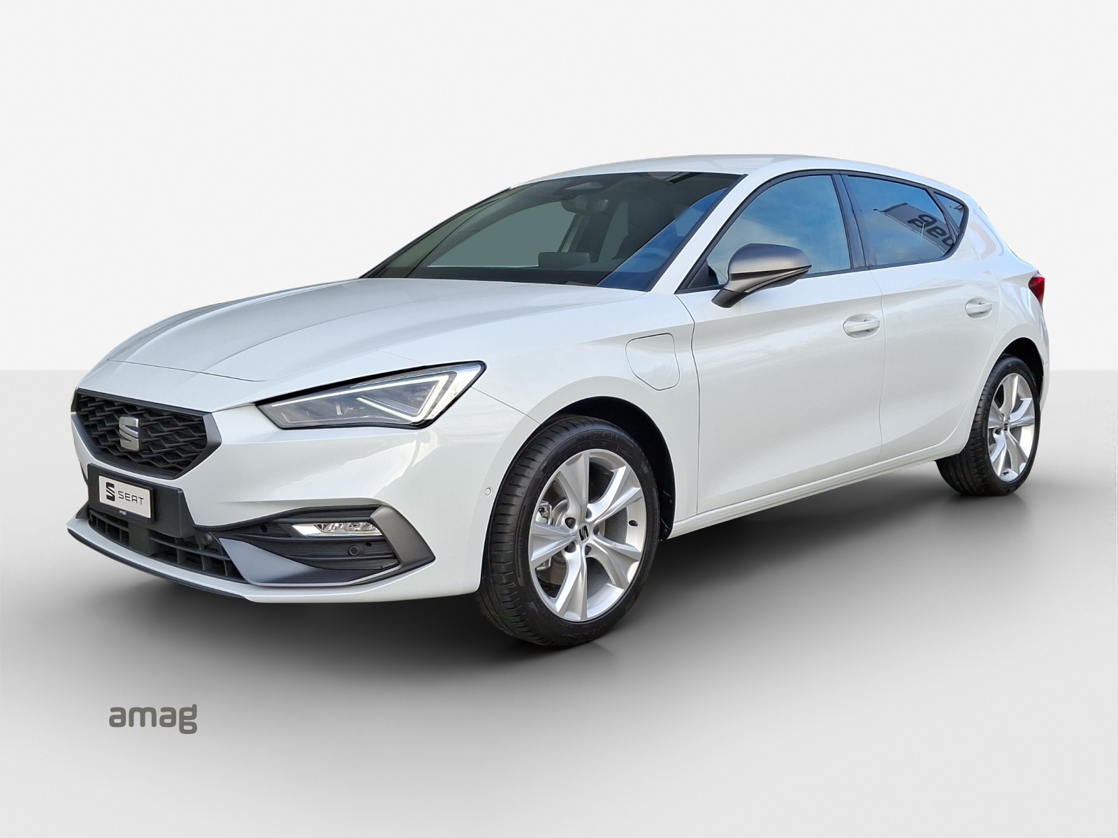 SEAT Leon 1.5 eHybrid pHEV DSG FR-image-0