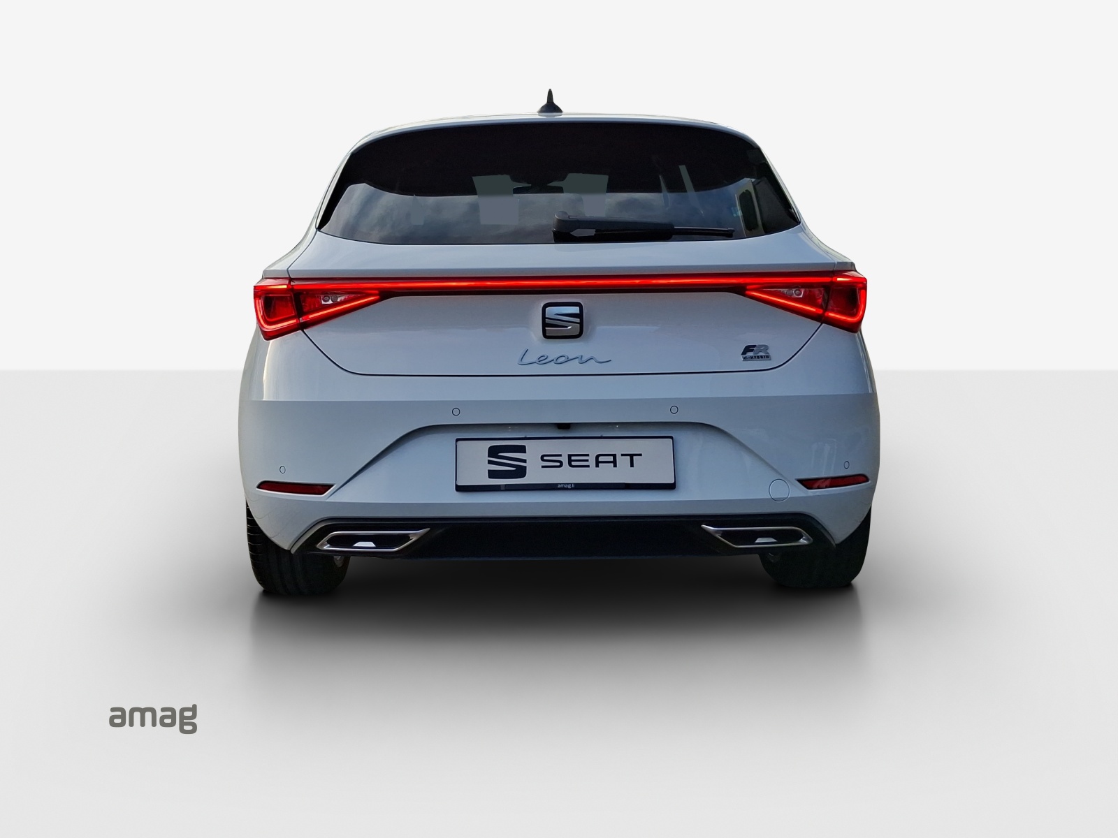 SEAT Leon 1.5 eHybrid pHEV DSG FR-image-3