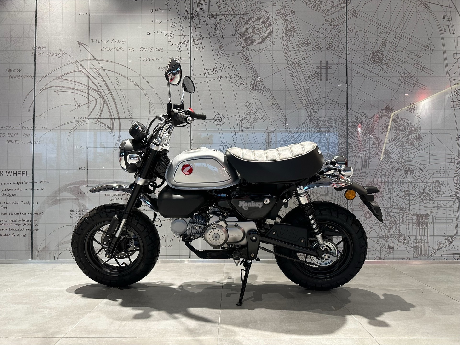 HONDA Z 125 Monkey-showroom-element-1