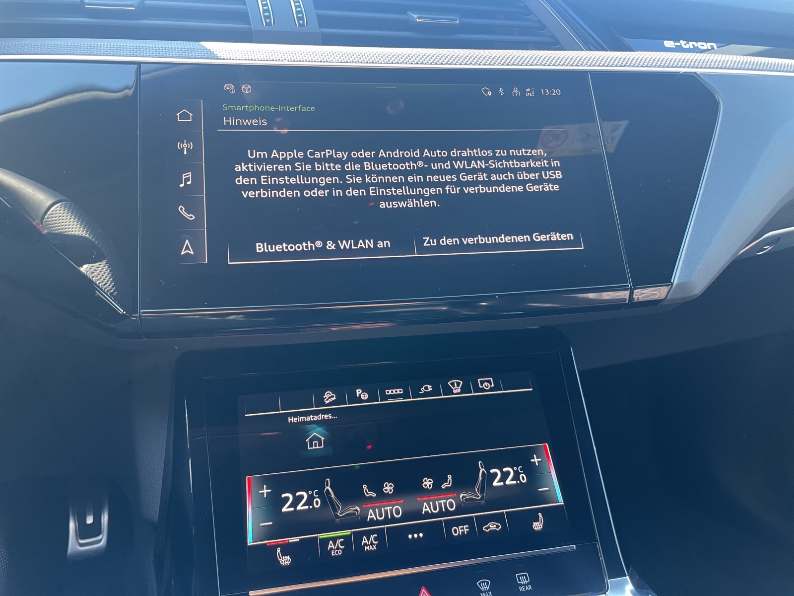 AUDI Q8 Sportback 55 e-tron Black Edition quattro-image-15