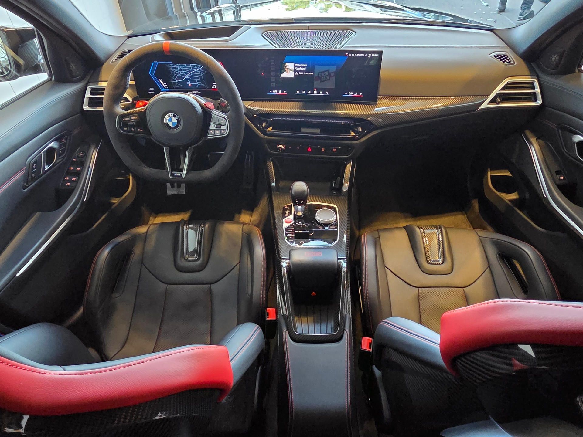BMW M3 CS Touring xDrive-image-12