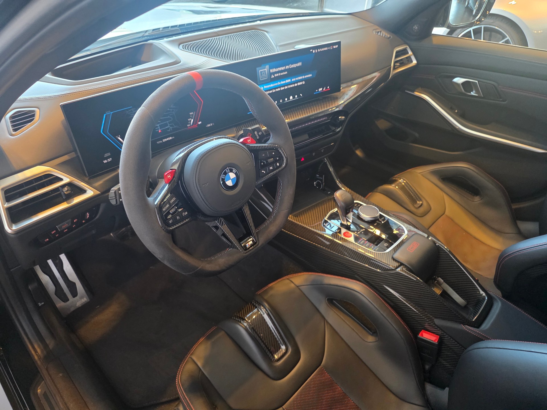 BMW M3 CS Touring xDrive-image-13