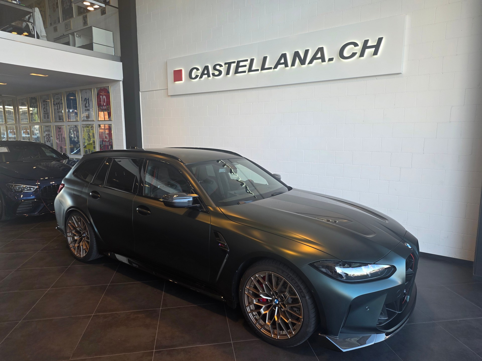 BMW M3 CS Touring xDrive-image-0
