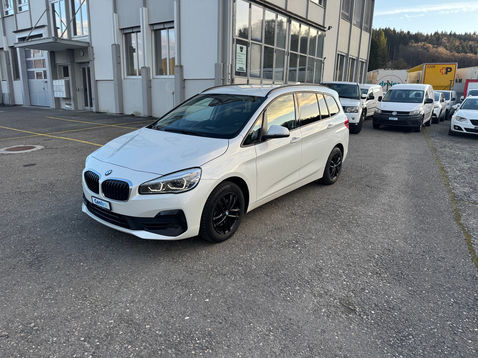 BMW 216d Gran Tourer-image-8