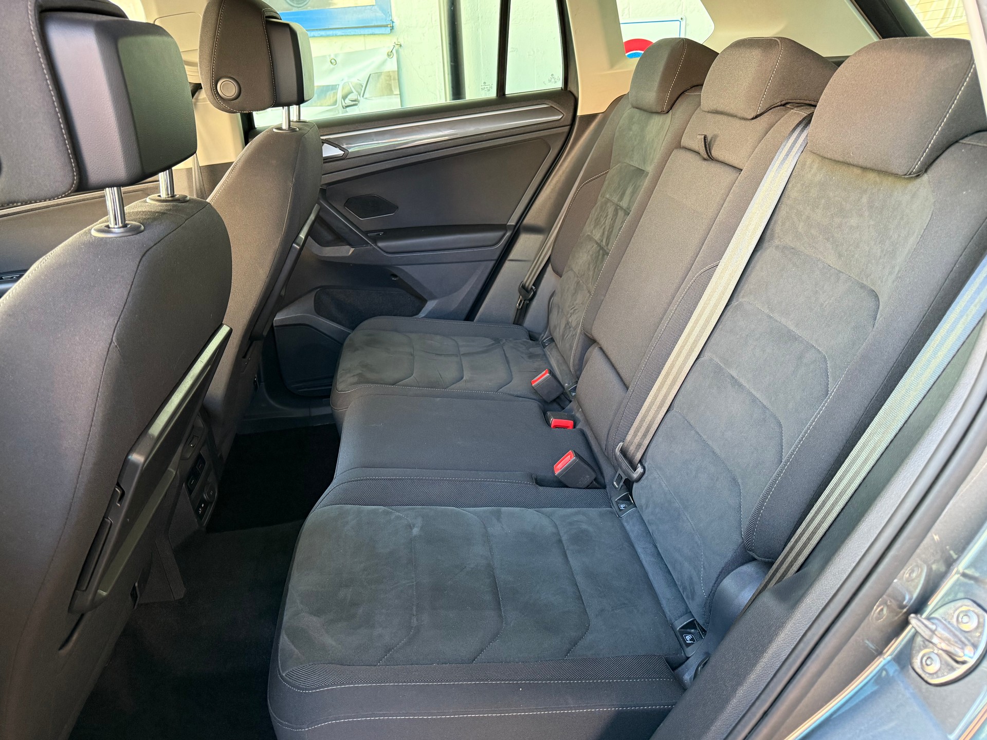 VW Tiguan 2.0TSI Highline 4Motion DSG-image-7