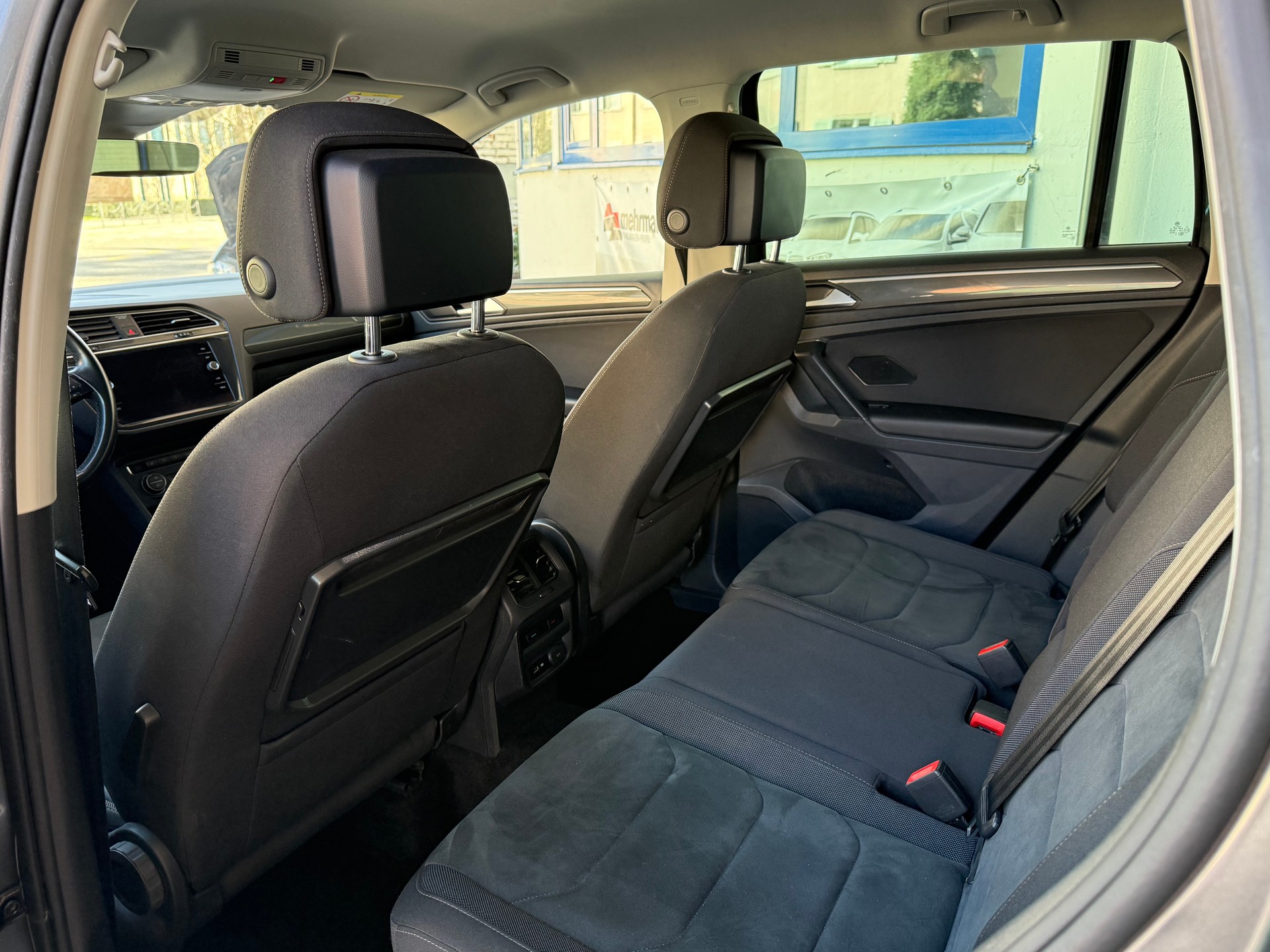 VW Tiguan 2.0TSI Highline 4Motion DSG-image-8