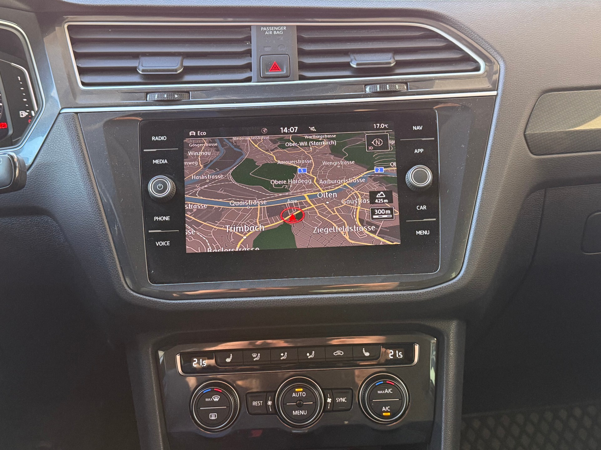 VW Tiguan 2.0TSI Highline 4Motion DSG-image-15