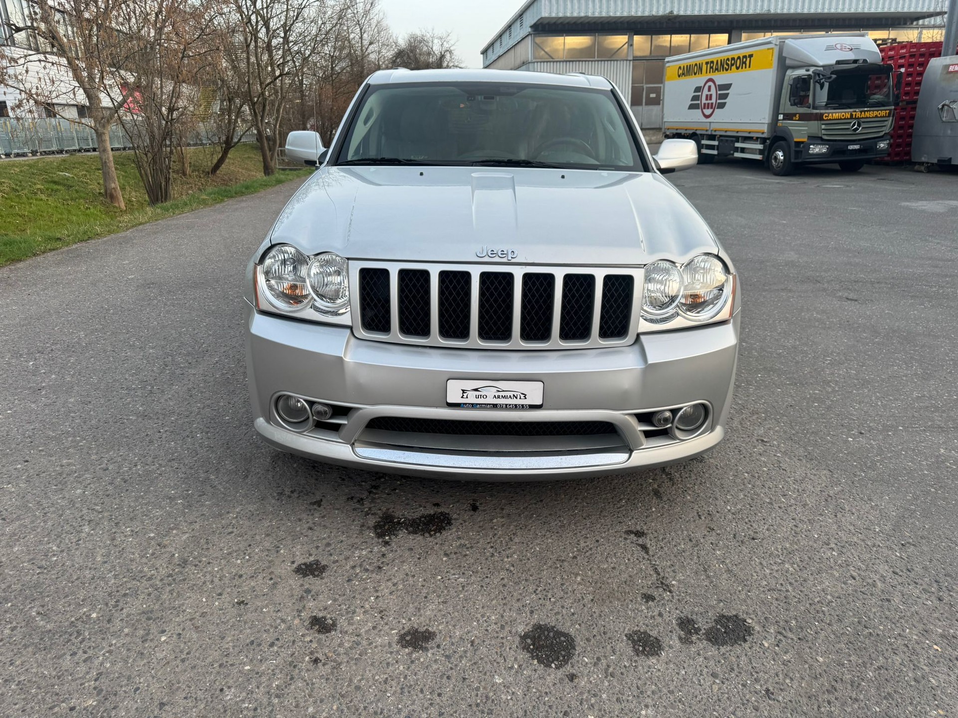 JEEP Grand Cherokee 6.1 SRT8 Automatic-image-0