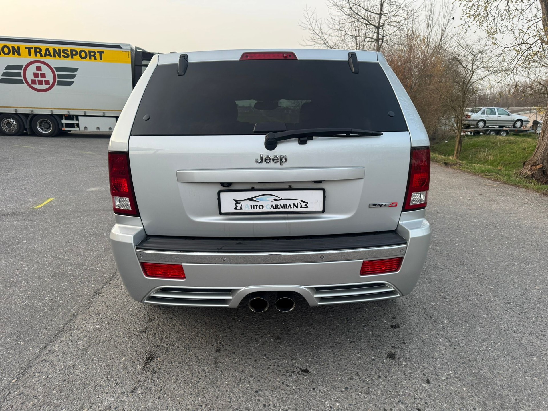 JEEP Grand Cherokee 6.1 SRT8 Automatic-image-3