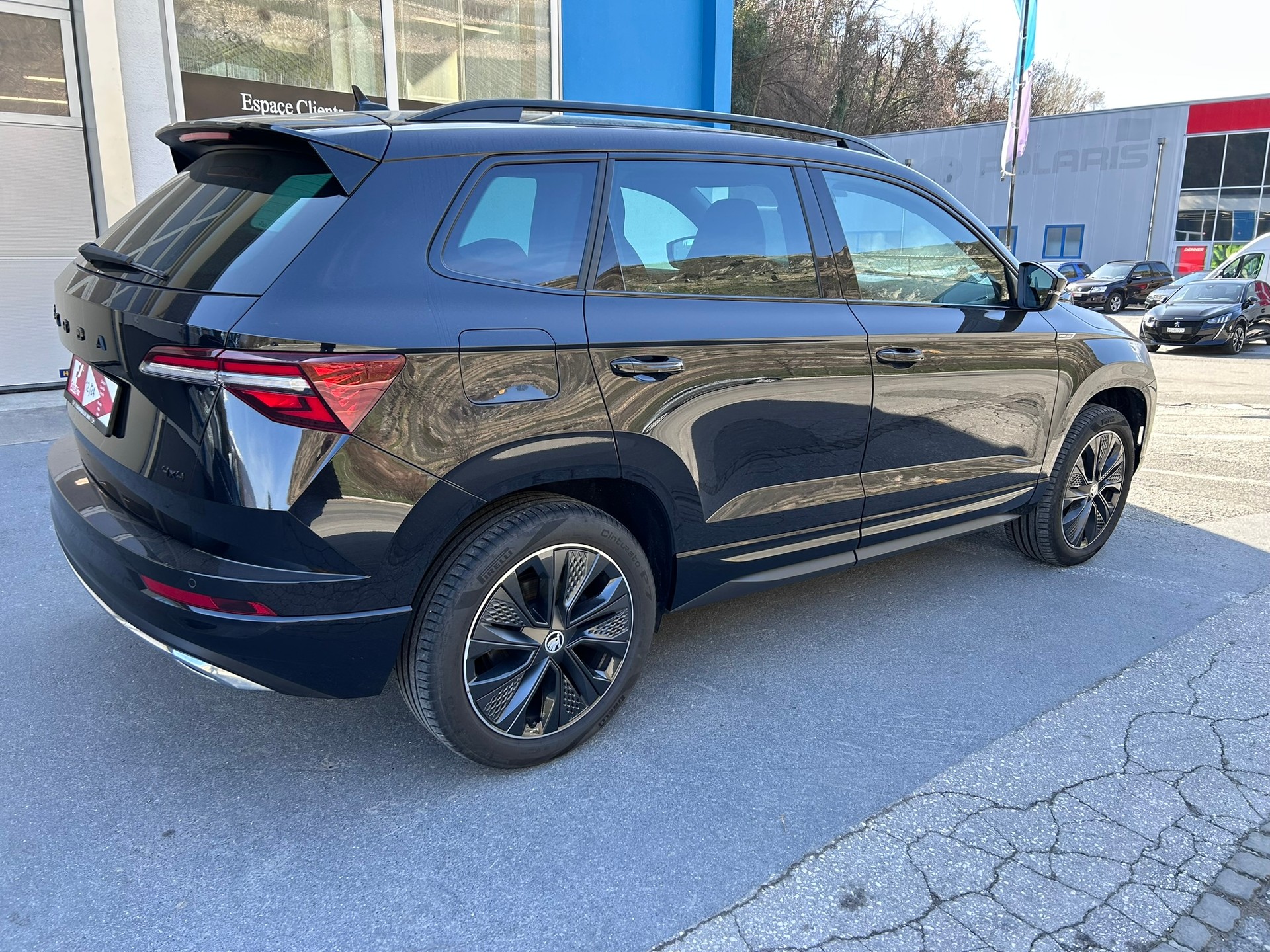 SKODA Karoq 2.0 TSI SportLine 4x4 DSG-image-2