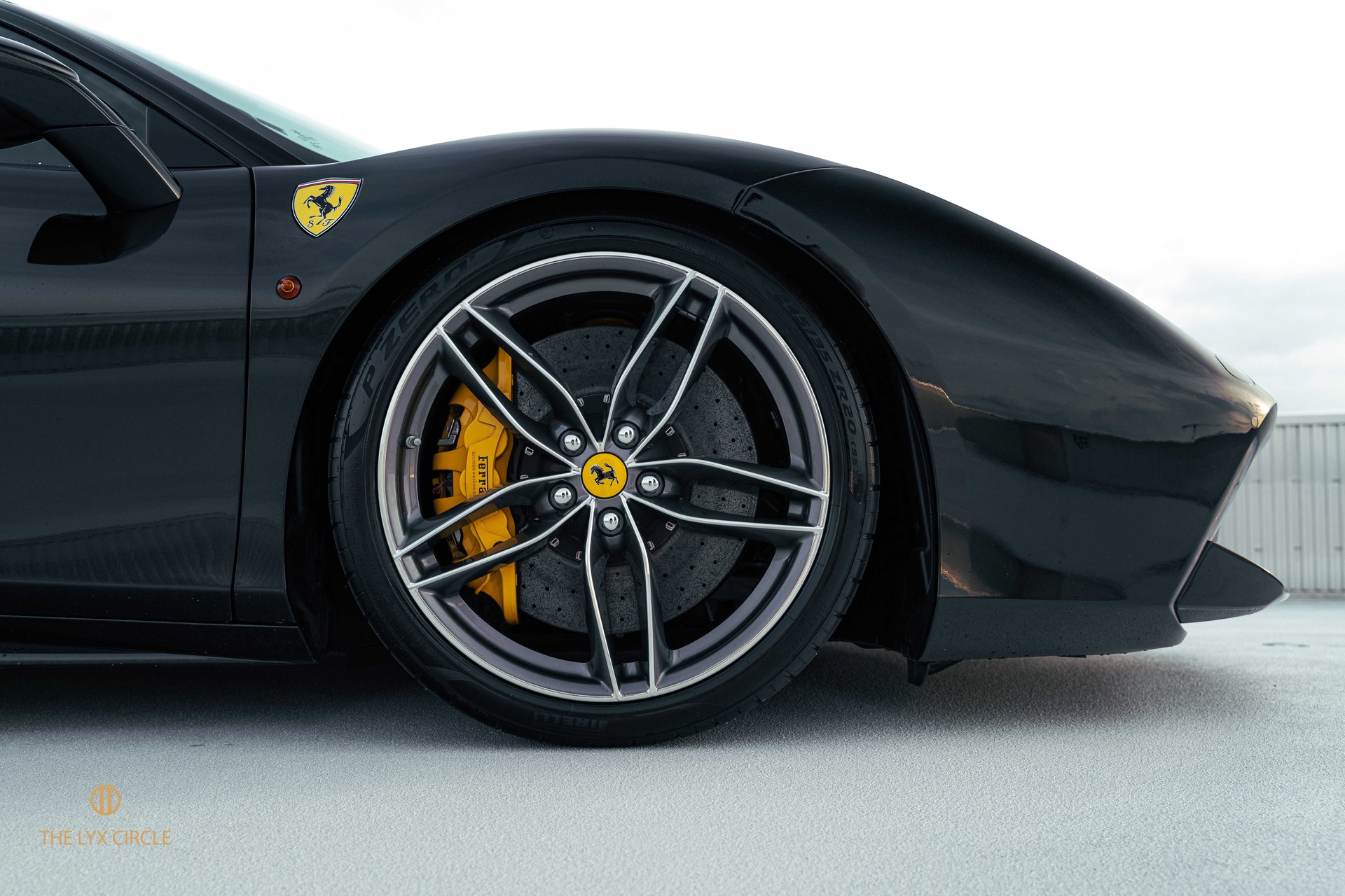 FERRARI 488 GTB 3.9 V8-image-7