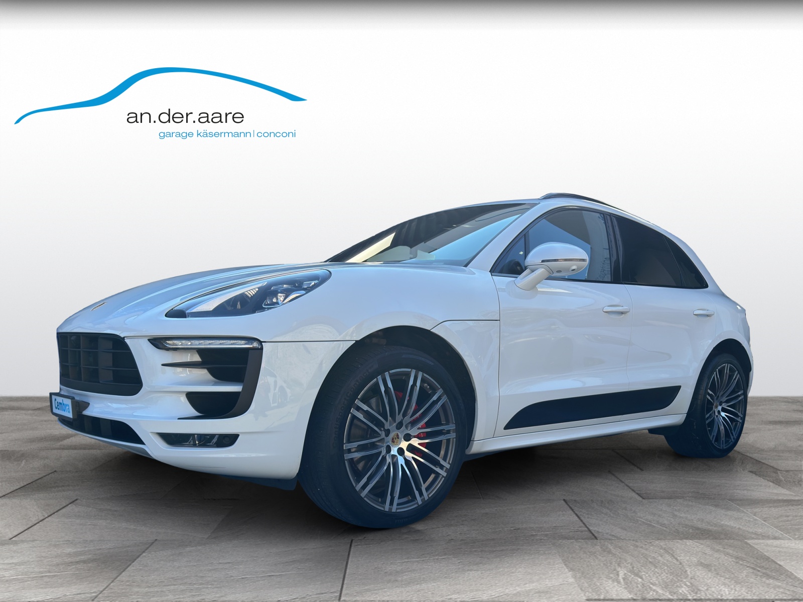 PORSCHE Macan GTS PDK-showroom-element-1