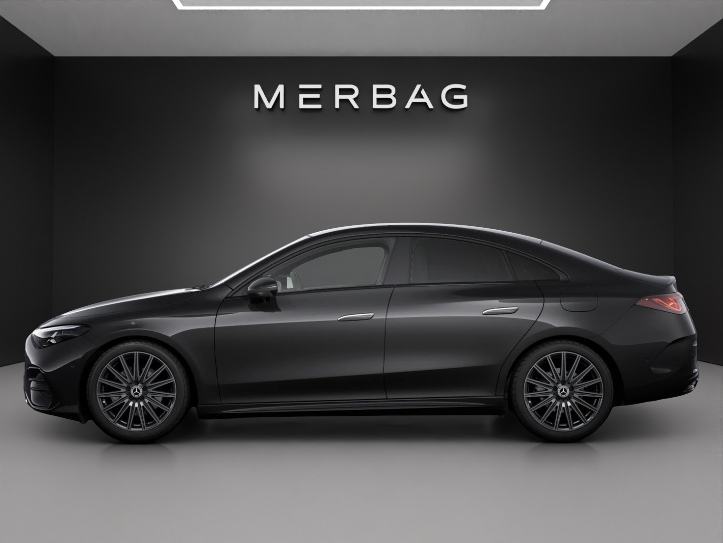 MERCEDES-BENZ CLA 220 8G-DCT 4Matic-image-5