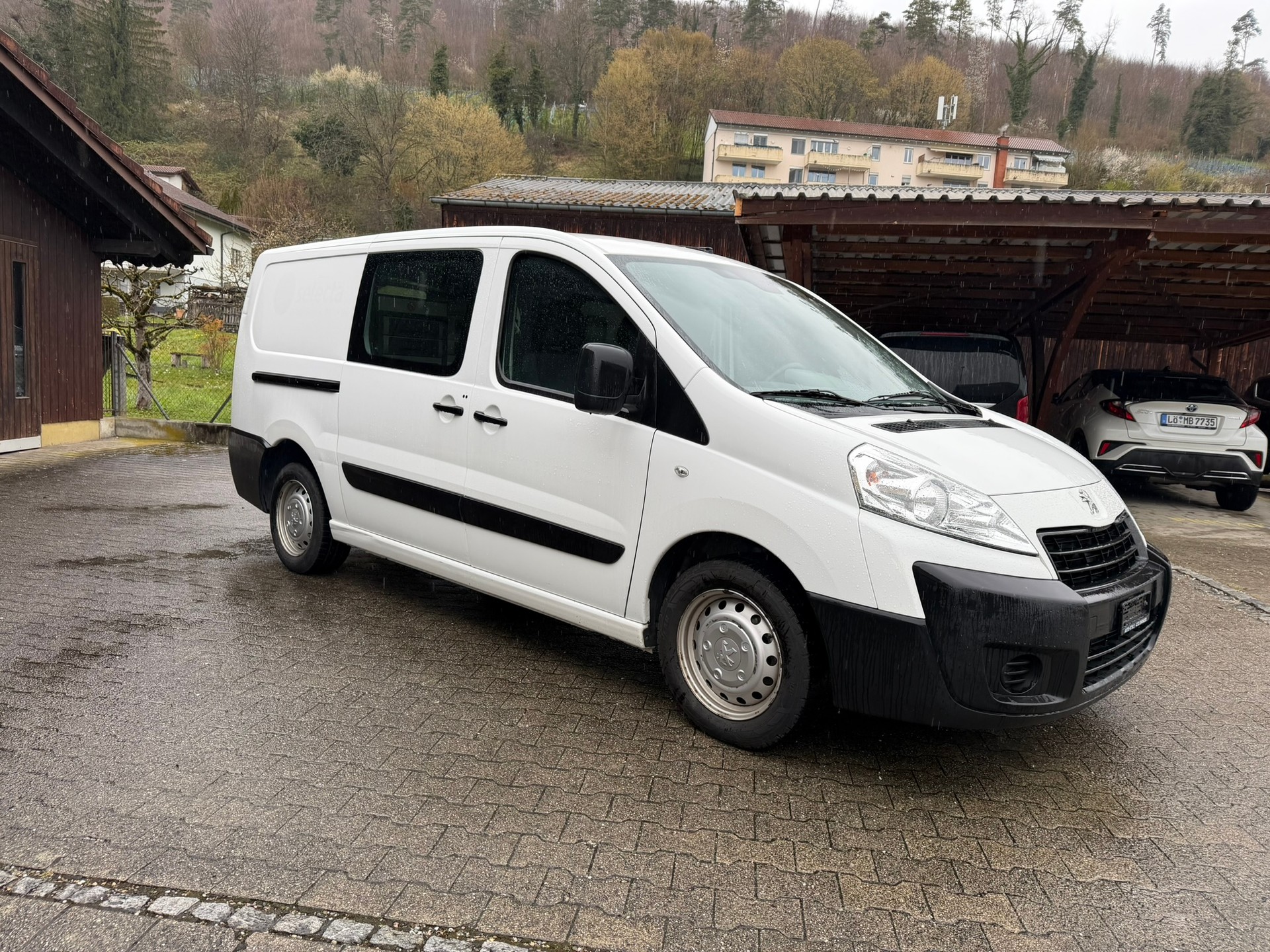 PEUGEOT Expert 2.0 HDi 229 L1H1-image-2