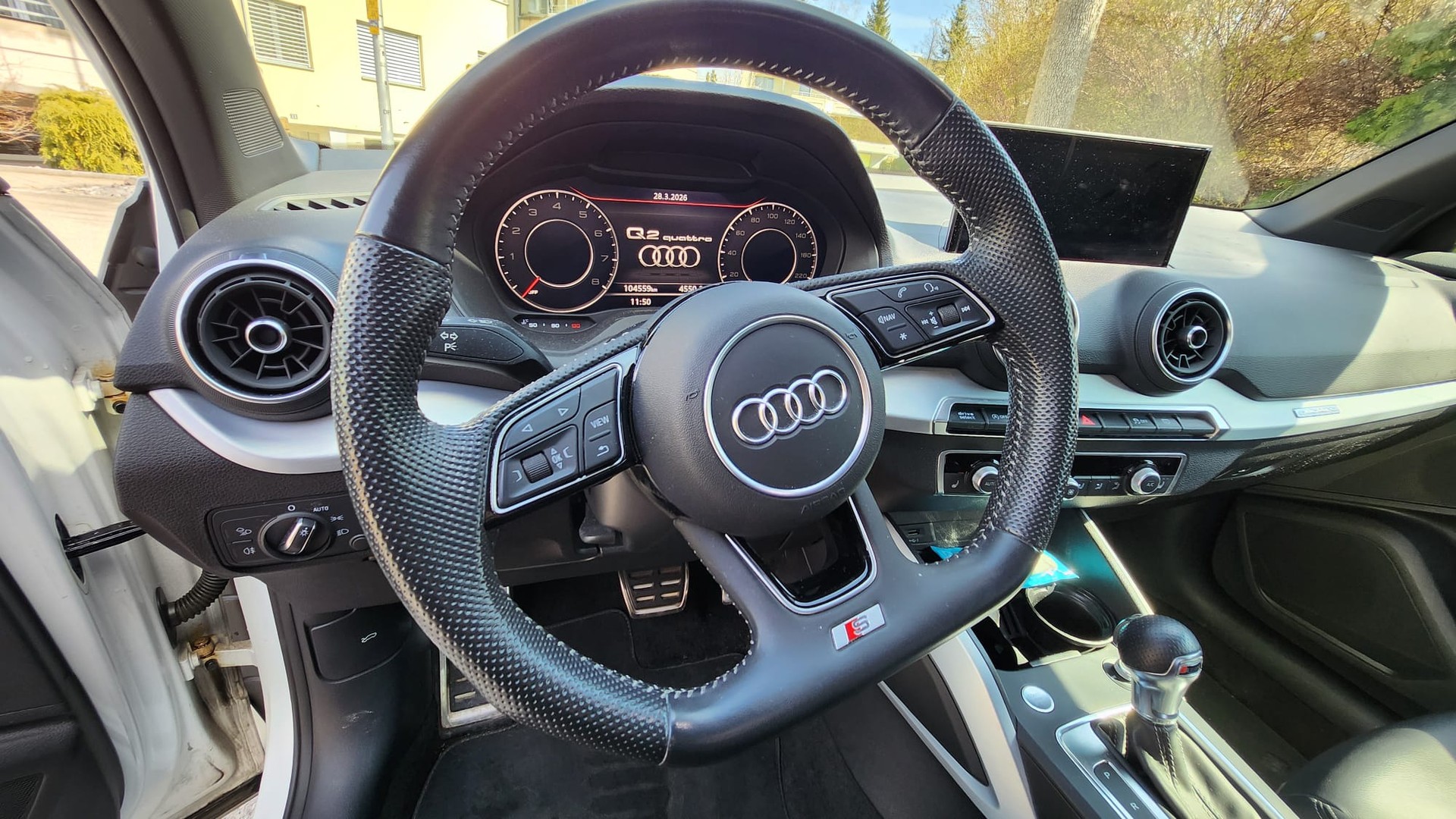 AUDI Q2 40 TFSI Sport quattro S-tronic-image-8