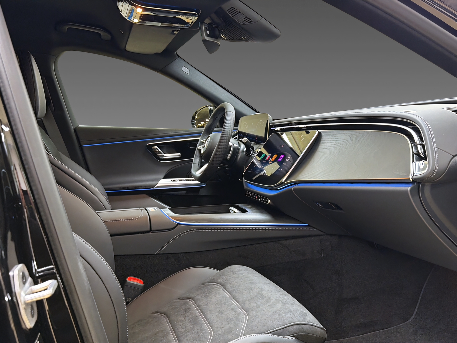 MERCEDES-BENZ E 220 d 4Matic T-Modell-image-10