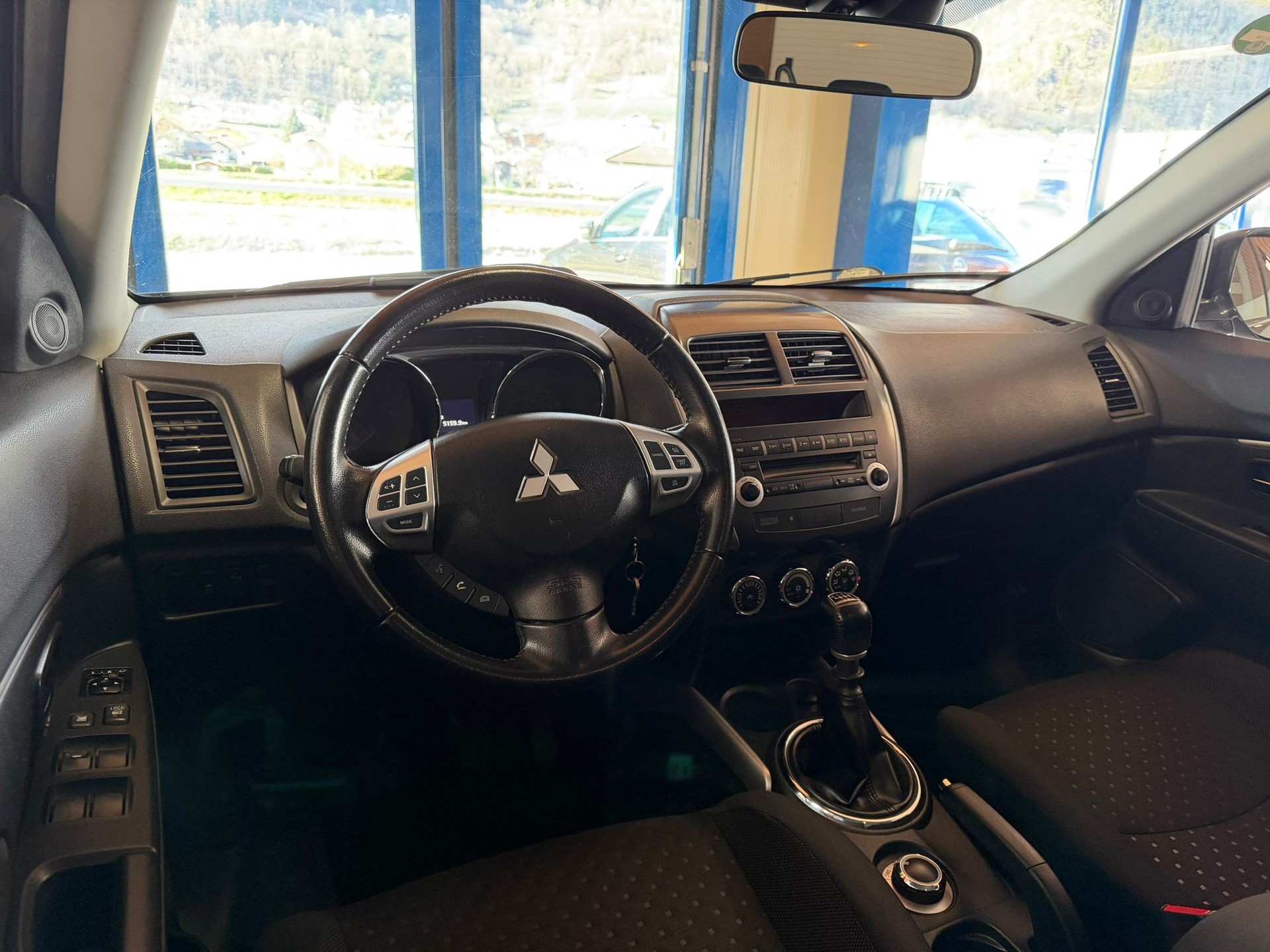 MITSUBISHI ASX 1.8 DID Intense 4WD-image-11