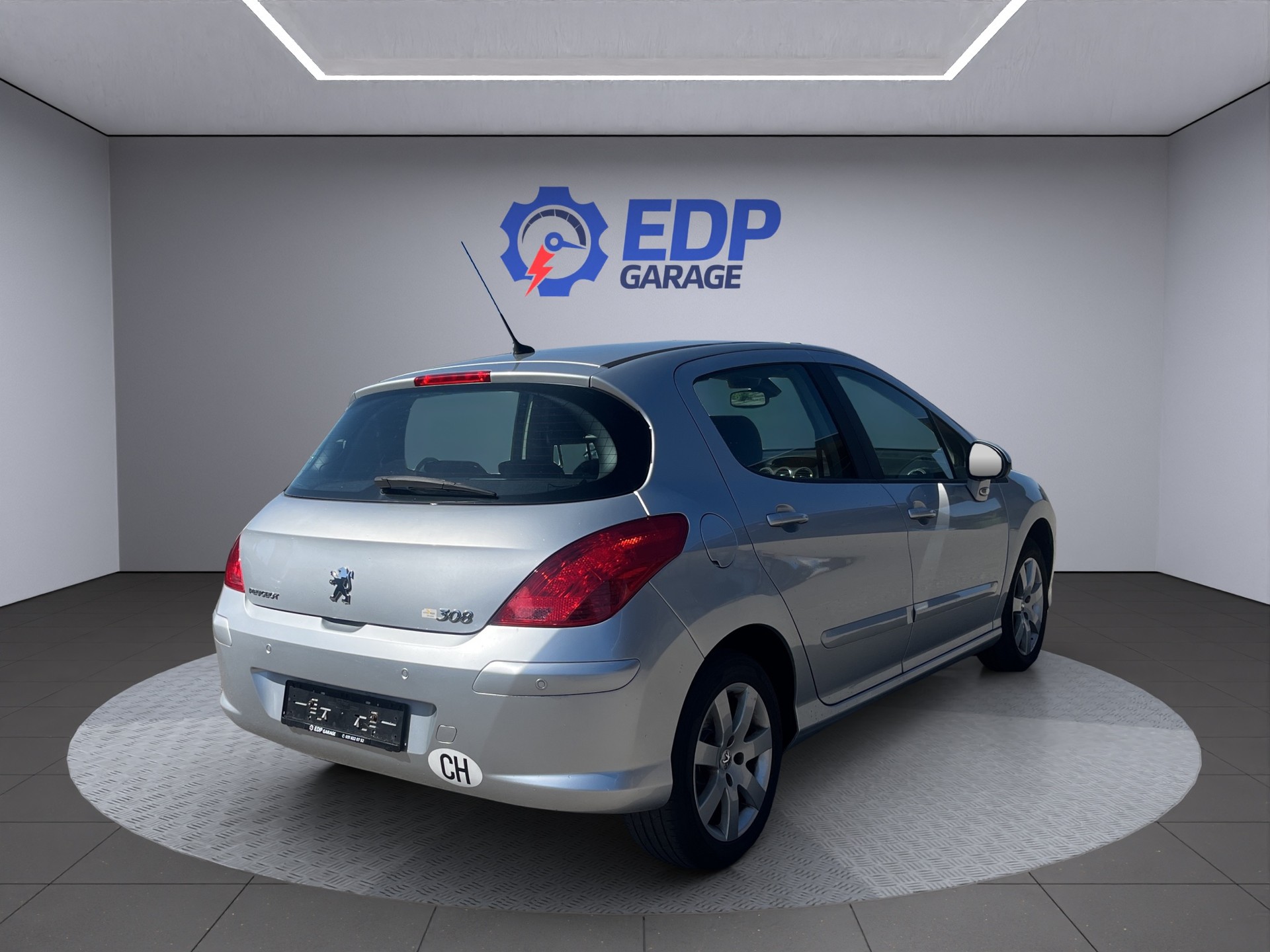 PEUGEOT 308 1.6 16V VTI Sport Automatic-image-5