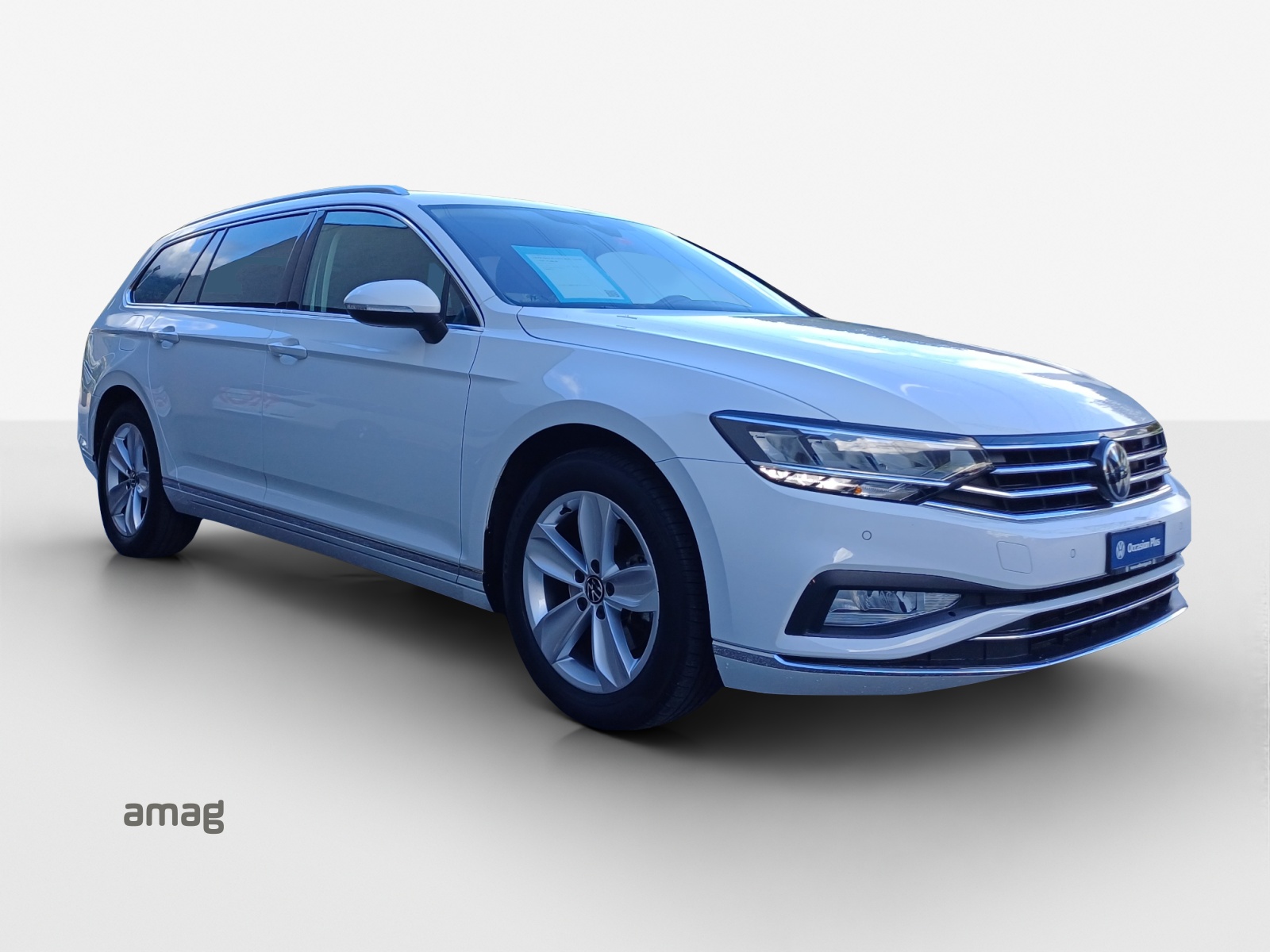VW Passat 2.0 TDI BMT Elegance 4Motion DSG-image-5