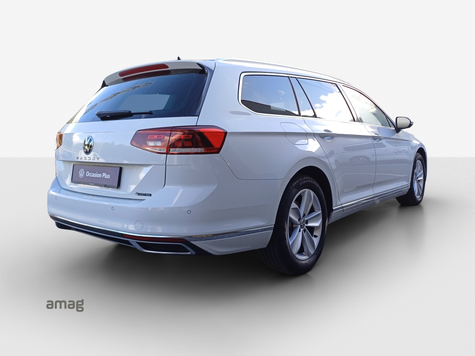 VW Passat 2.0 TDI BMT Elegance 4Motion DSG-image-4